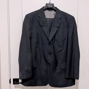 Giorgio Cerruti 3 button 2pc Suit 48R 43W pants NEW gray charcoal off- black